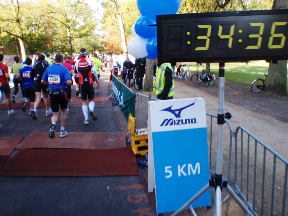 Pictures Amsterdam marathon 2009 Pictures - Tor Rnnow