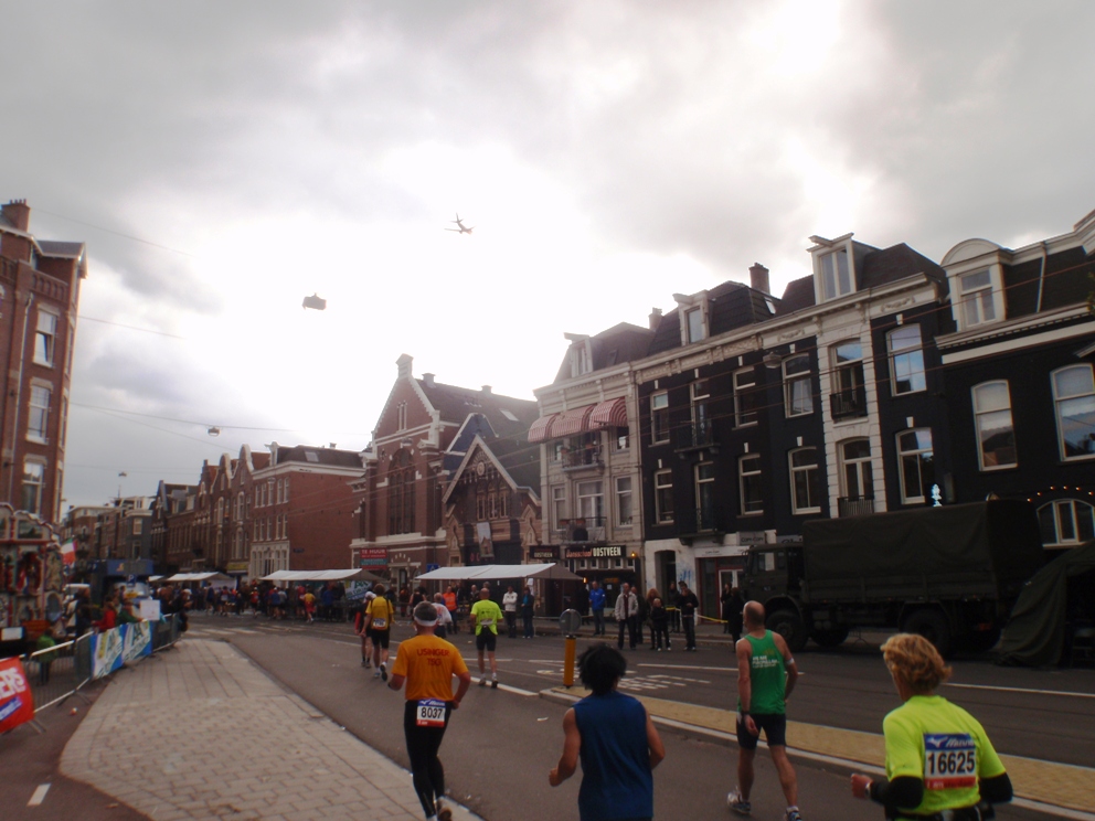 Pictures Amsterdam marathon 2009 Pictures - Tor Rnnow