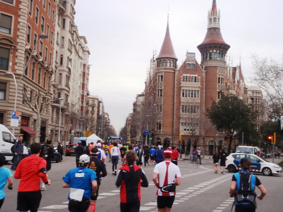 Barcelona marathon 2010 Pictures - Tor Rnnow