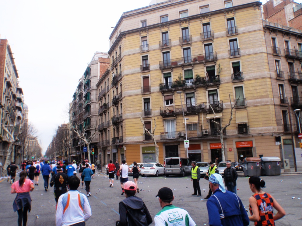 Barcelona marathon 2010 Pictures - Tor Rnnow