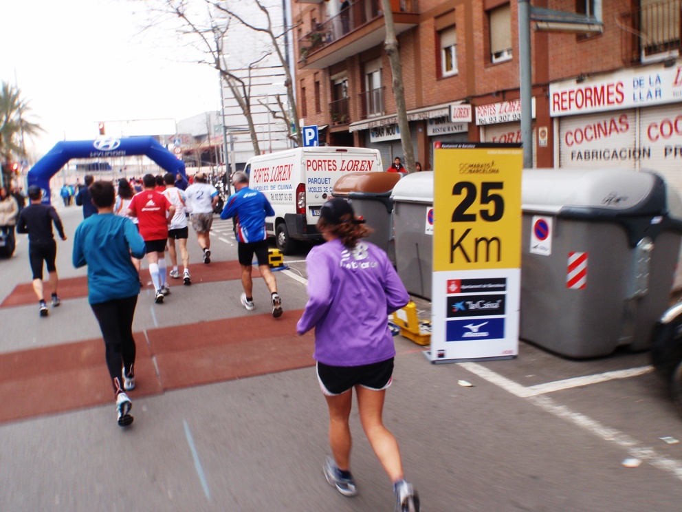 Barcelona marathon 2010 Pictures - Tor Rnnow