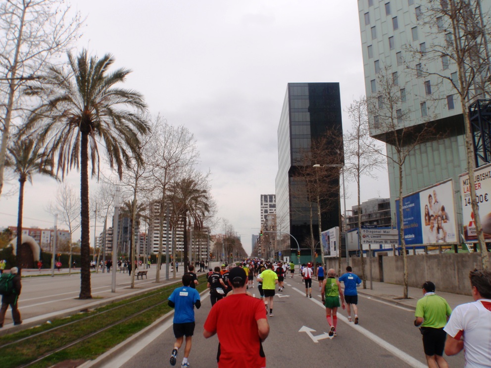 Barcelona marathon 2010 Pictures - Tor Rnnow