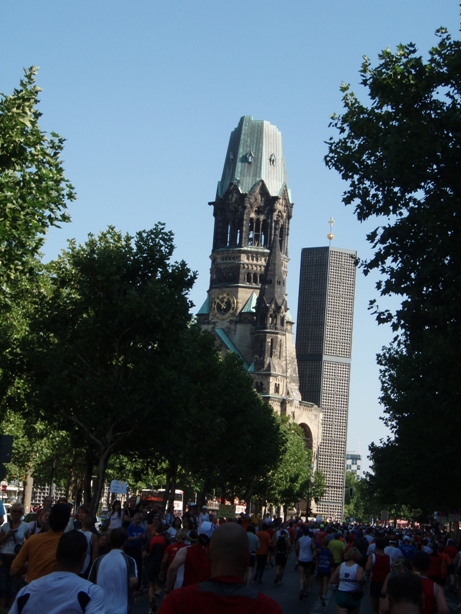 Berlin Marathon Pictures - Tor Rnnow