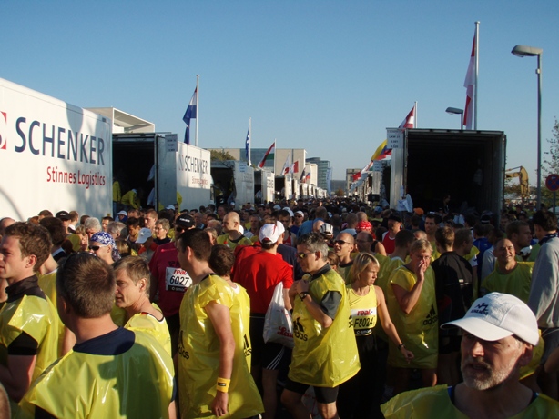 Berlin Marathon Pictures - Tor Rnnow