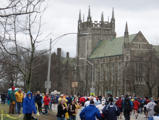 Boston Marathon Pictures - Tor Rnnow