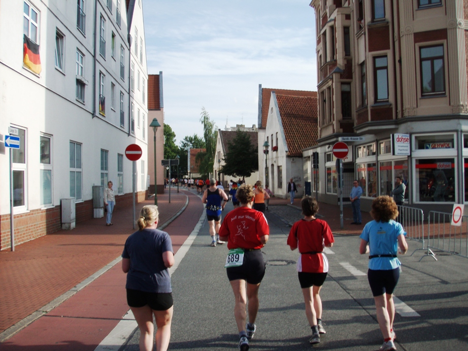 Bremerhaven Marathon Pictures - Tor Rnnow