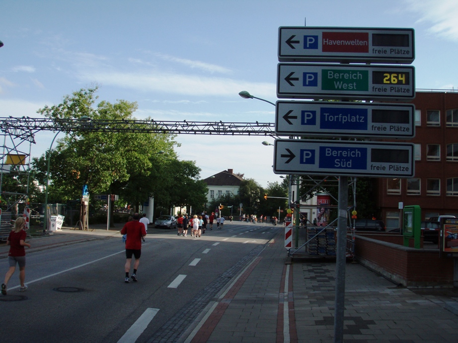 Bremerhaven Marathon Pictures - Tor Rnnow