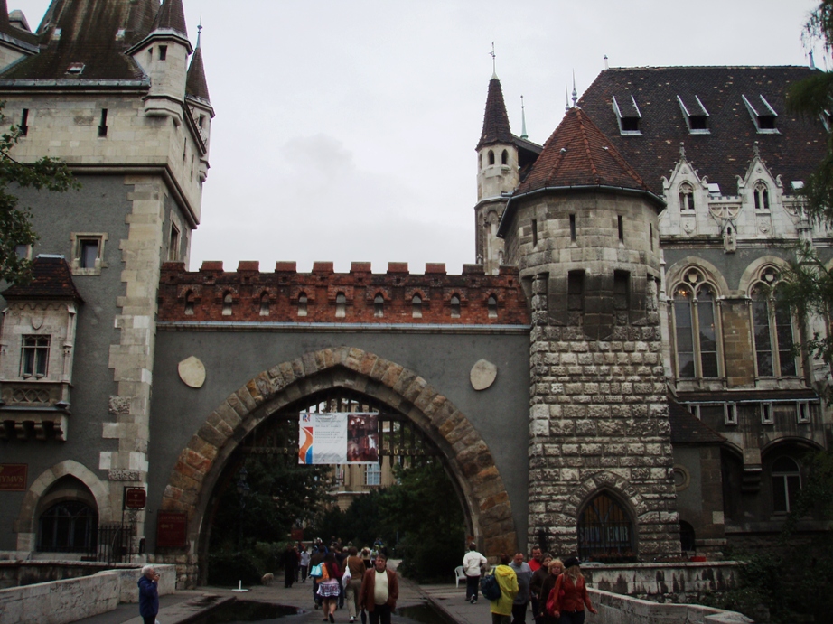 Budapest Marathon Pictures - Tor Rnnow