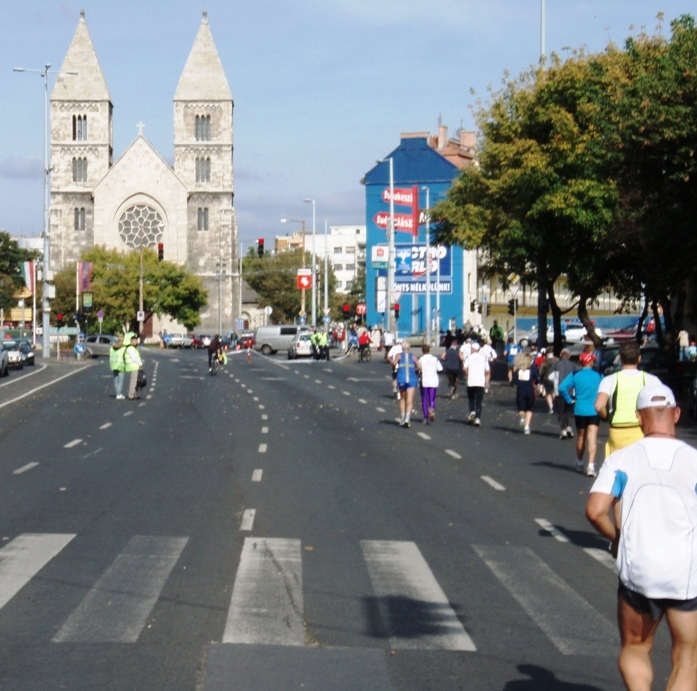 Budapest Marathon Pictures - Tor Rnnow