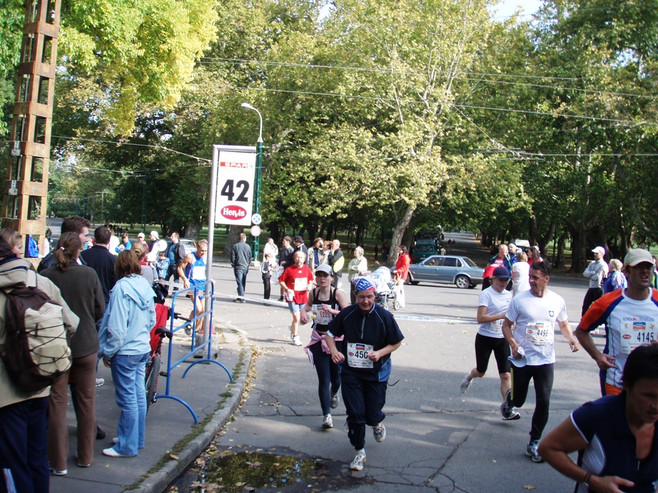 Budapest Marathon Pictures - Tor Rnnow