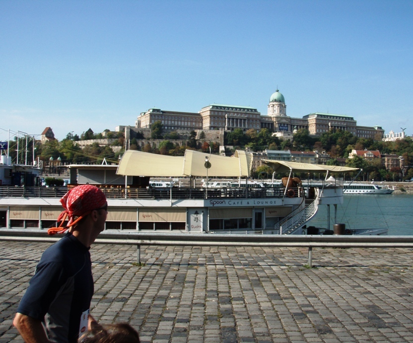 Budapest Marathon Pictures - Tor Rnnow