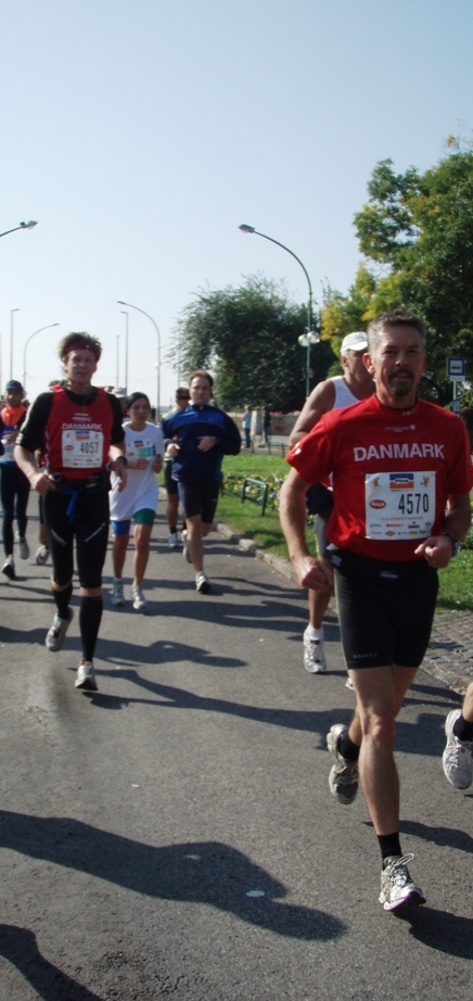 Budapest Marathon Pictures - Tor Rnnow