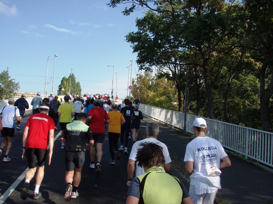 Budapest Marathon Pictures - Tor Rnnow