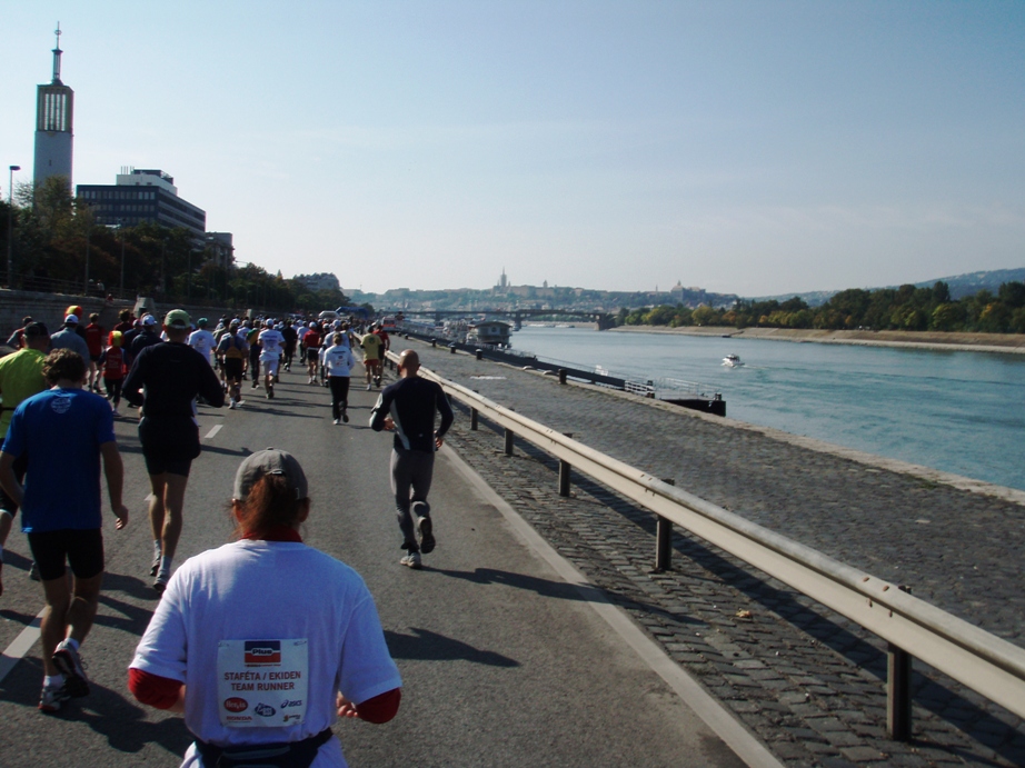 Budapest Marathon Pictures - Tor Rnnow