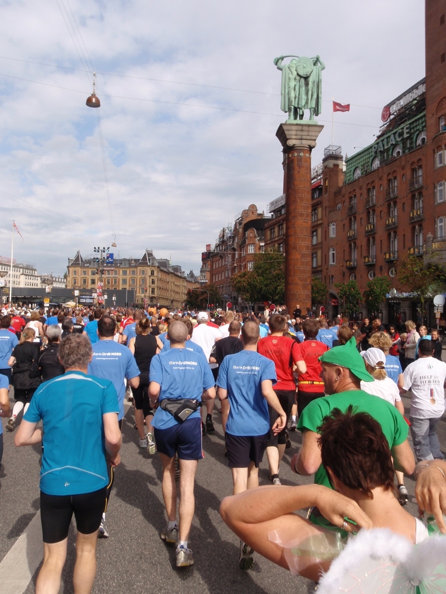 Copenhagen Marathon Pictures - Tor Rnnow