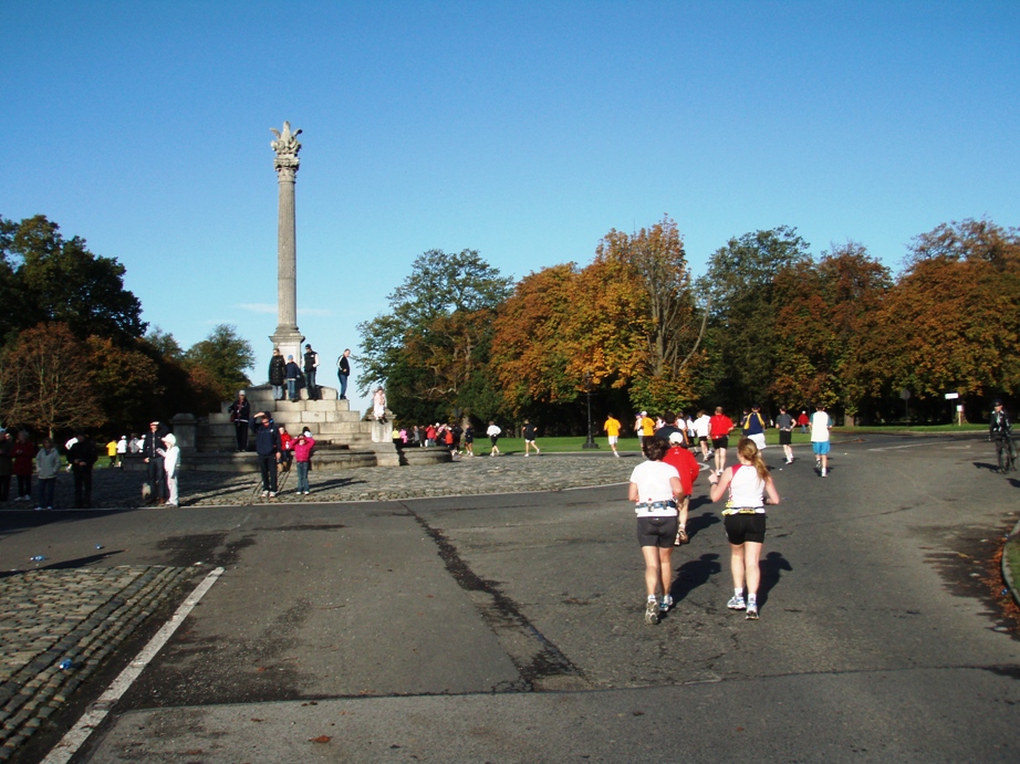 Dublin Marathon Pictures - Tor Rnnow