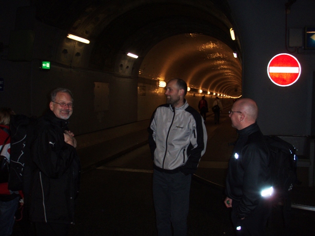 Elbtunnel Marathon Pictures - Tor Rnnow