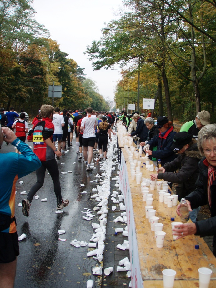 Frankfurt Marathon Pictures - Tor Rnnow