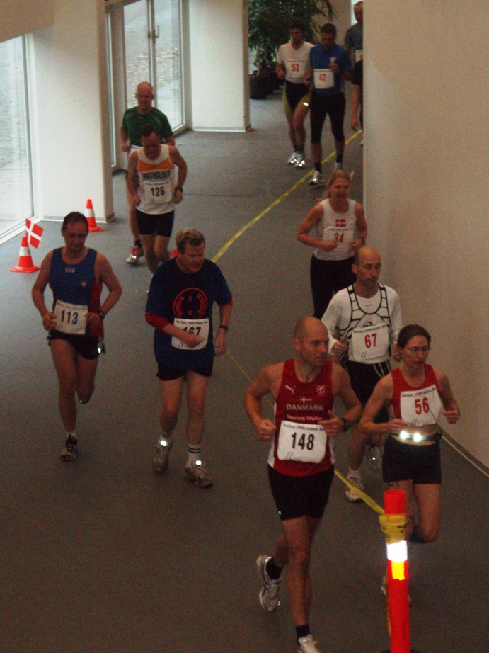 Aarhus Indoor Run Marathon Pictures - Tor Rnnow