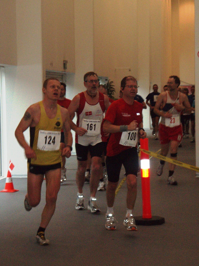 Aarhus Indoor Run Marathon Pictures - Tor Rnnow