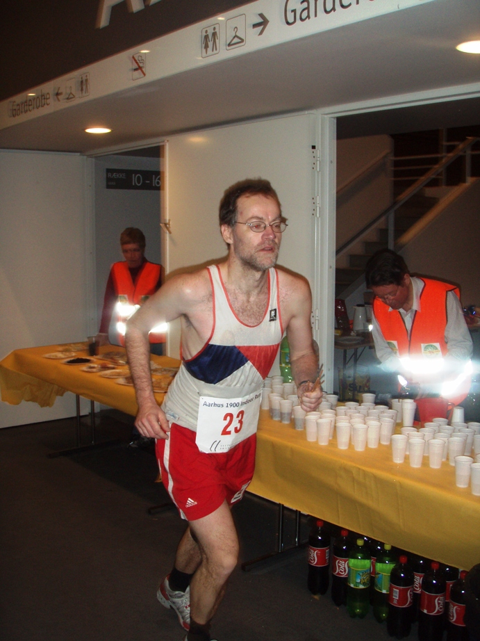 Aarhus Indoor Run Marathon Pictures - Tor Rnnow