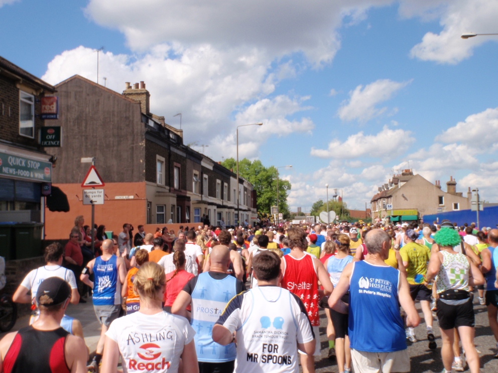 London Marathon Pictures - Tor Rnnow