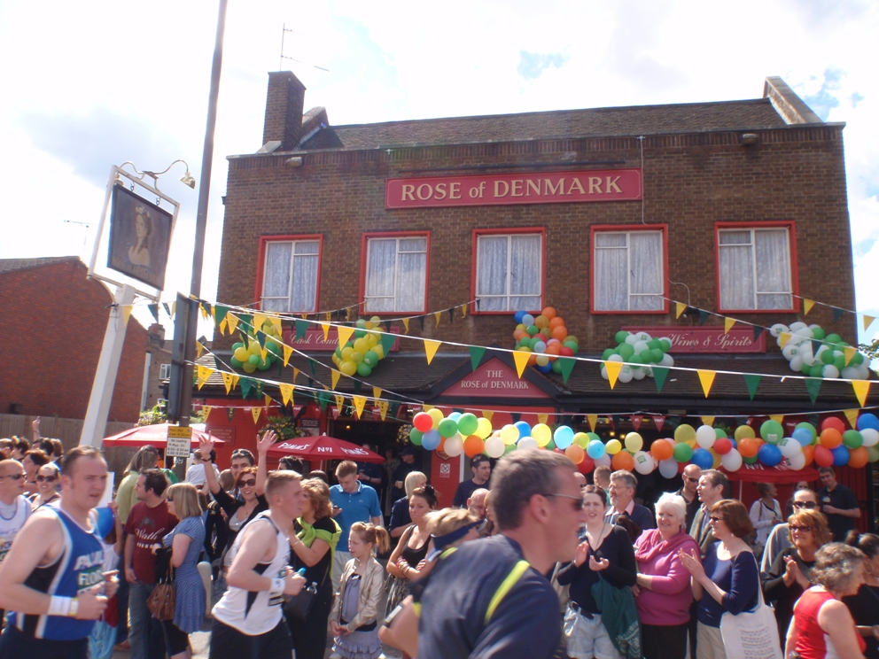 London Marathon Pictures - Tor Rnnow