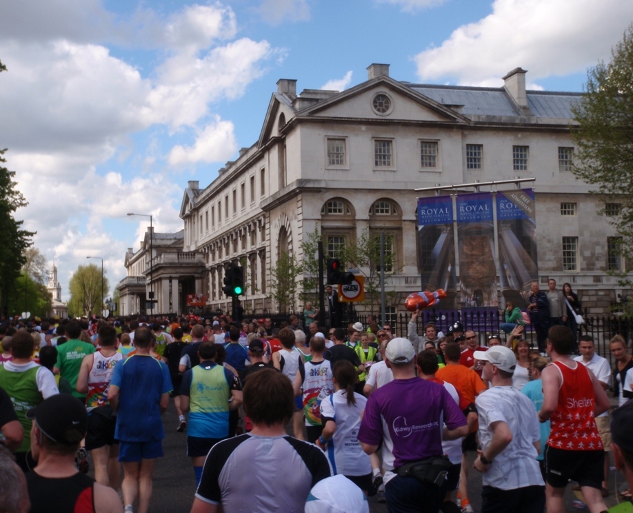 London Marathon Pictures - Tor Rnnow