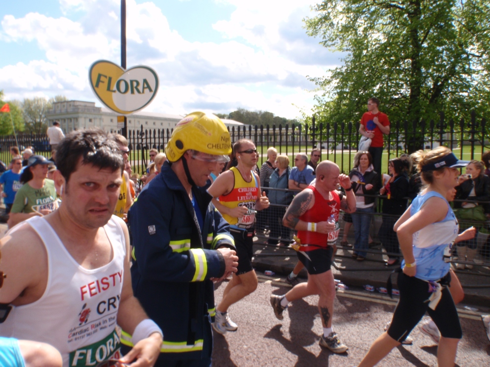 London Marathon Pictures - Tor Rnnow