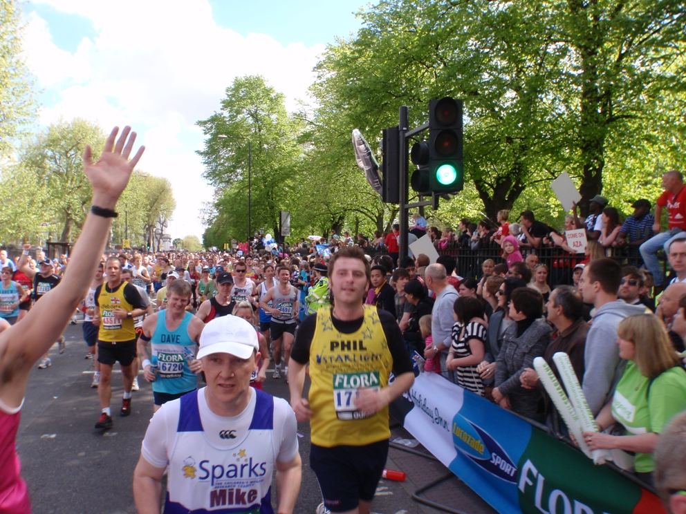 London Marathon Pictures - Tor Rnnow