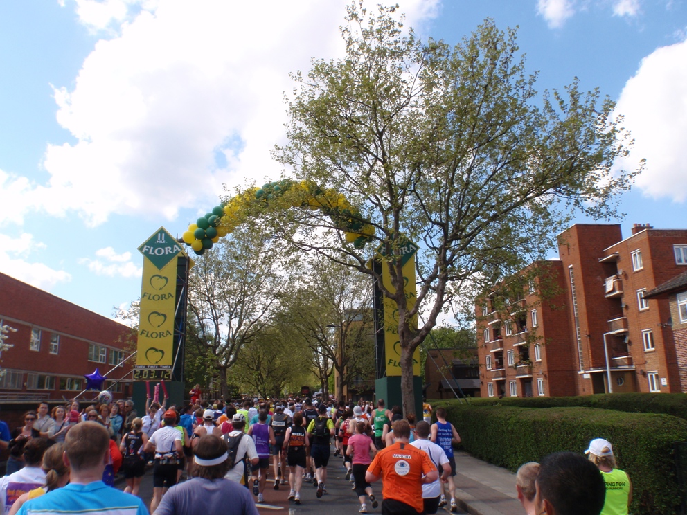 London Marathon Pictures - Tor Rnnow