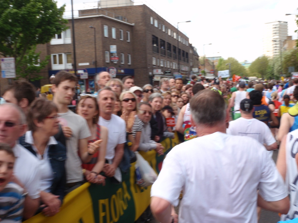 London Marathon Pictures - Tor Rnnow