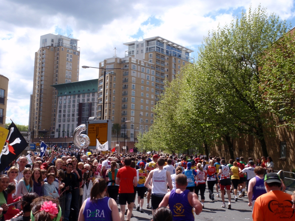 London Marathon Pictures - Tor Rnnow