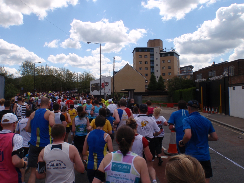 London Marathon Pictures - Tor Rnnow