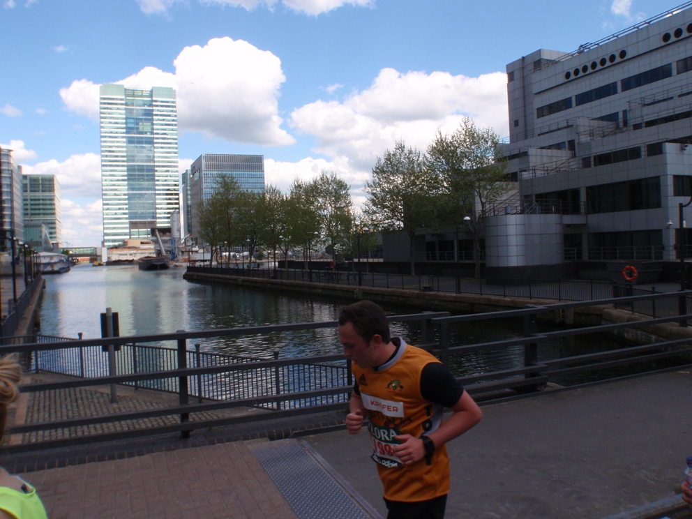 London Marathon Pictures - Tor Rnnow