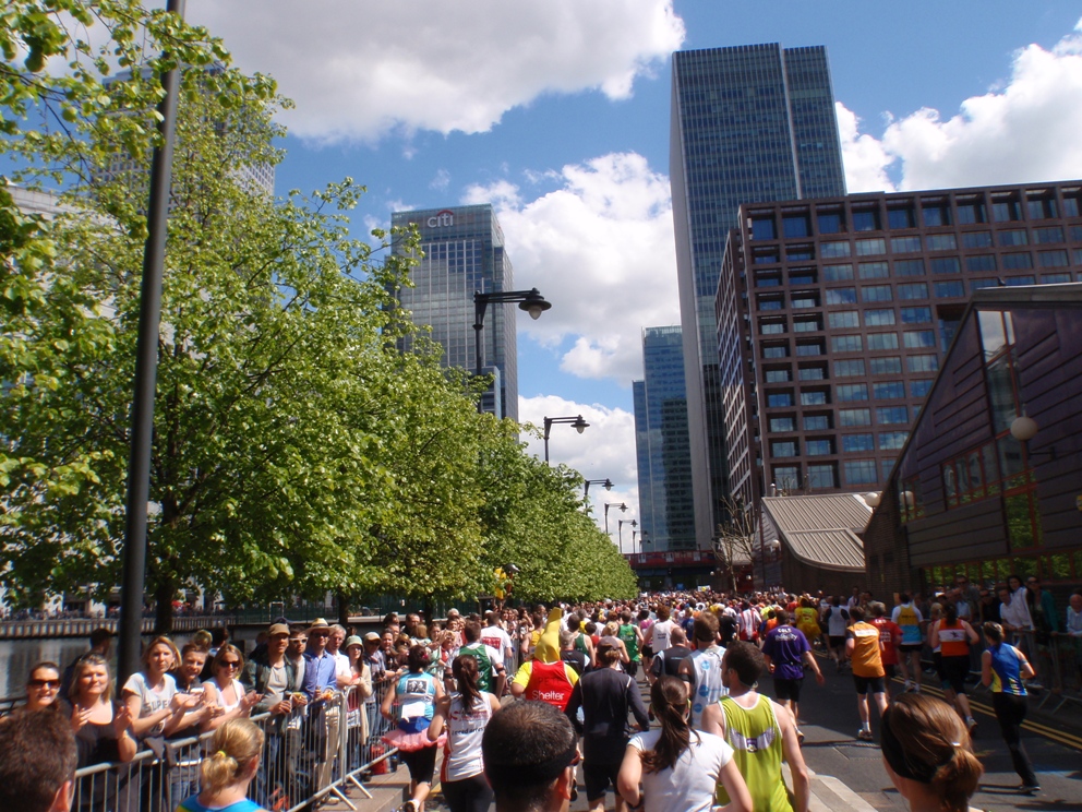 London Marathon Pictures - Tor Rnnow