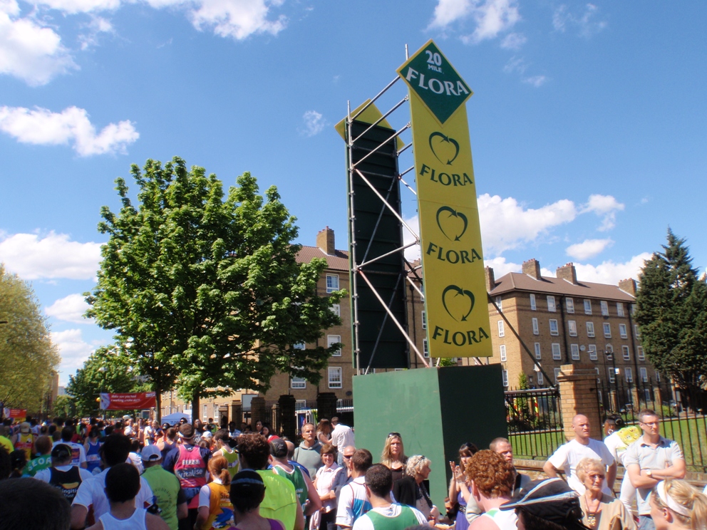 London Marathon Pictures - Tor Rnnow