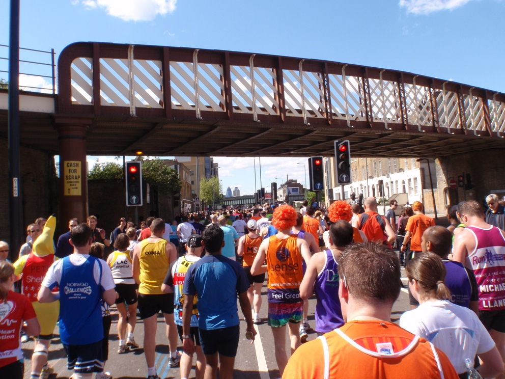 London Marathon Pictures - Tor Rnnow