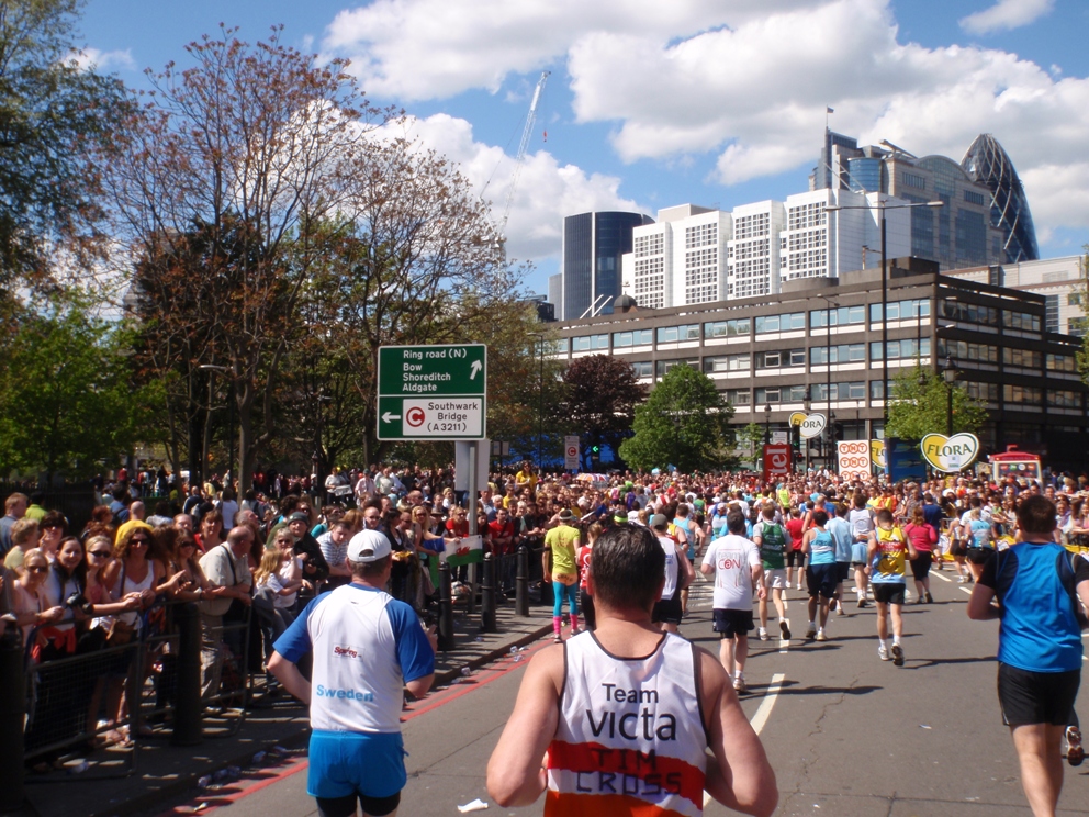 London Marathon Pictures - Tor Rnnow