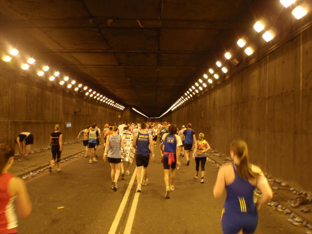 London Marathon Pictures - Tor Rnnow