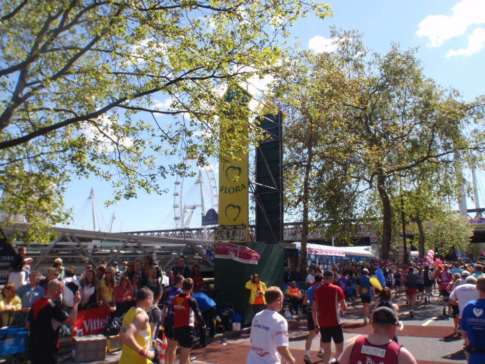 London Marathon Pictures - Tor Rnnow