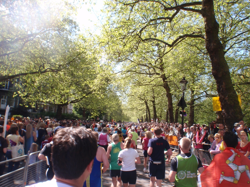 London Marathon Pictures - Tor Rnnow