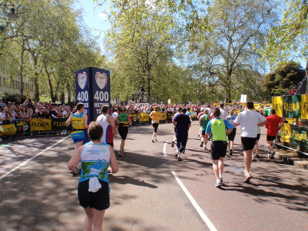 London Marathon Pictures - Tor Rnnow