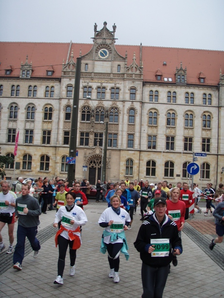 Magdeburg Marathon Pictures - Tor Rnnow