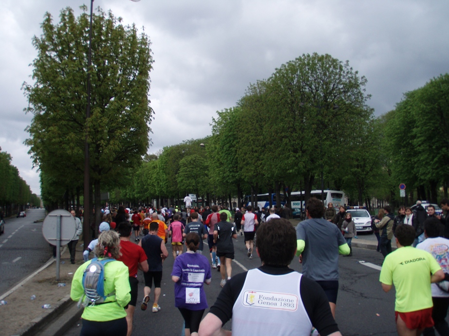 Paris Marathon Pictures - Tor Rnnow