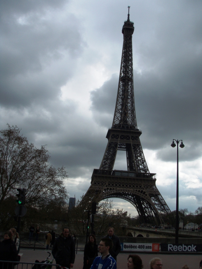 Paris Marathon Pictures - Tor Rnnow