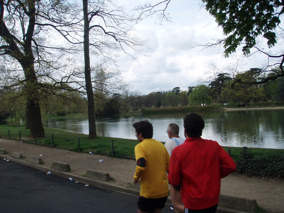 Paris Marathon Pictures - Tor Rnnow