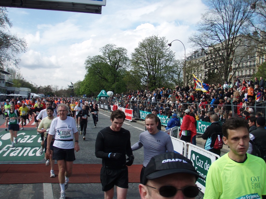 Paris Marathon Pictures - Tor Rnnow