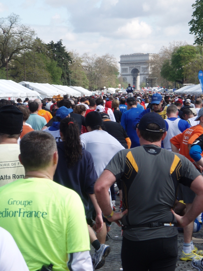 Paris Marathon Pictures - Tor Rnnow