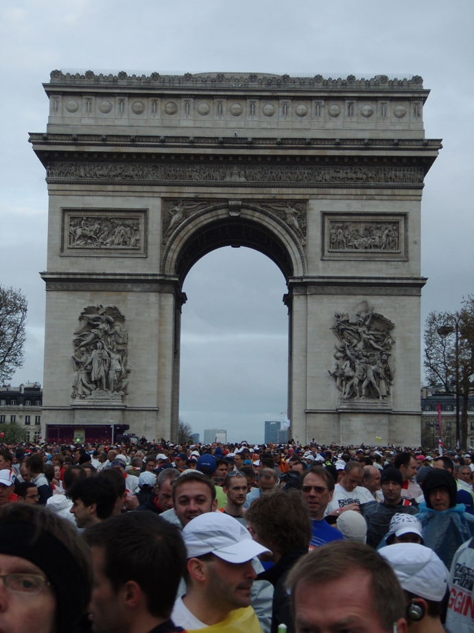 Paris Marathon Pictures - Tor Rnnow